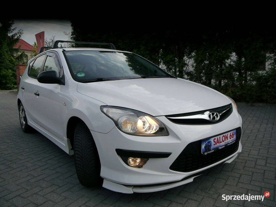 Hyundai i30 14i Stan b bez rdzy i korozji elektrochrom. lusterko wst. Częstochowa