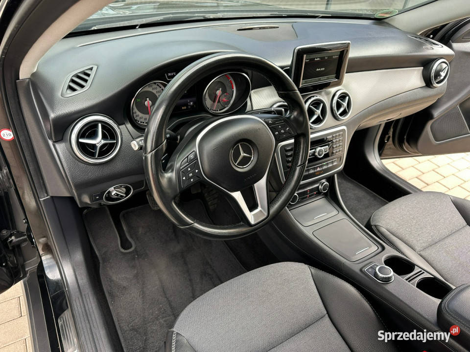 Mercedes GLA 200 8xAlu Bixenon Elklapa Łopatki garażowany Kąty Opolskie