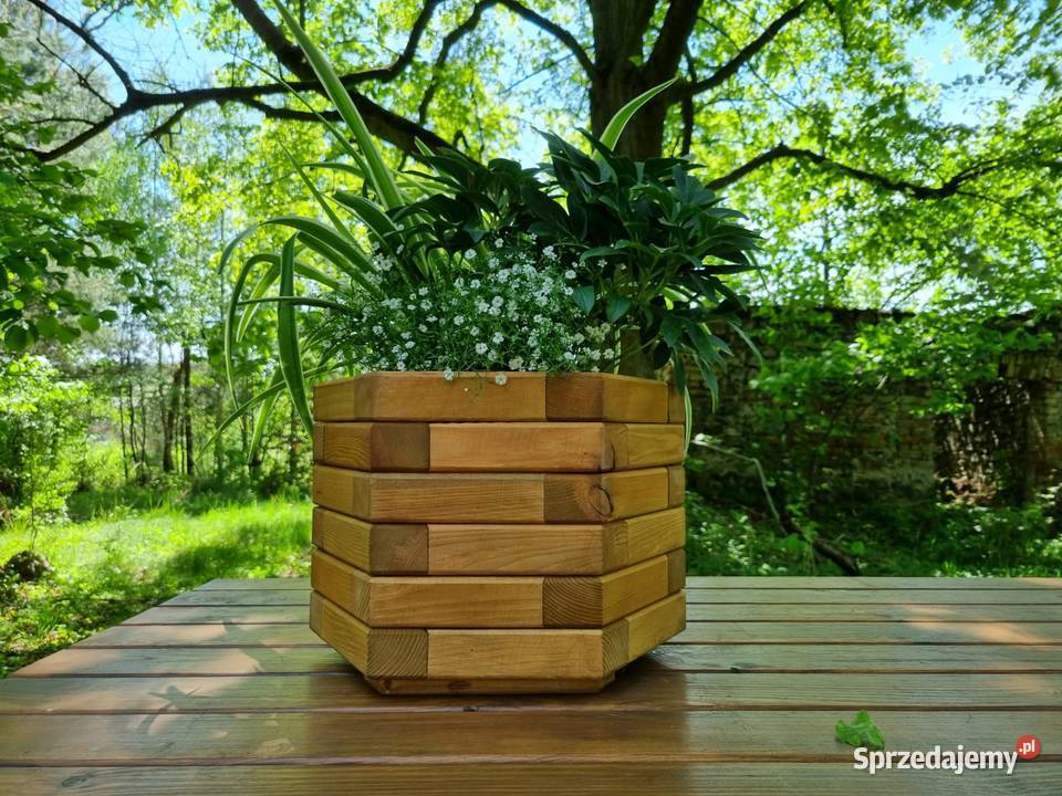 Donica drewniana sosnowa SZEŚCIOKĄTNA Donice Kalety