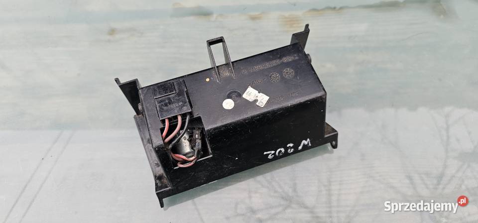 Popielniczka mercedes w202 sport