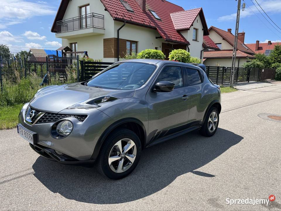 Nissan Juke 16 Benzyna Salon Polska szary Słomniki sprzedam