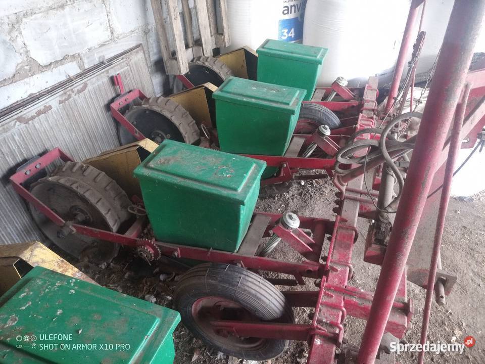 Siewnik do kukurydzy Lubotyń-Włóki