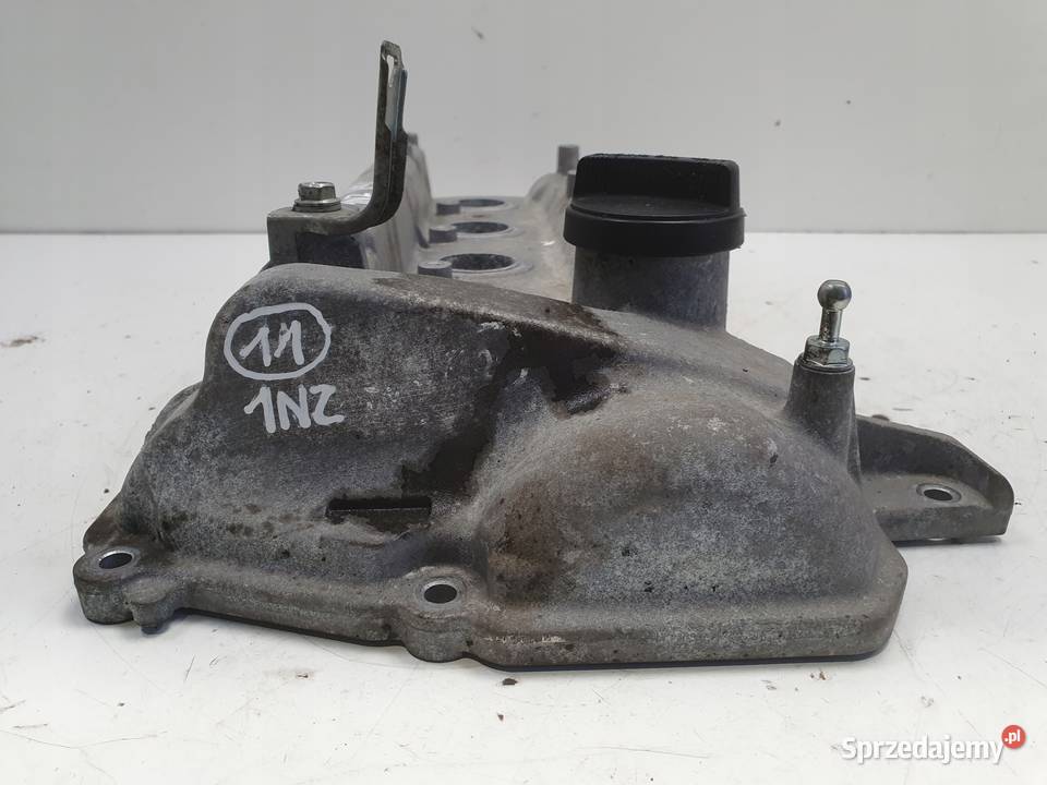 Toyota Yaris III 15 H POKRYWA ZAWORÓW 1NZ