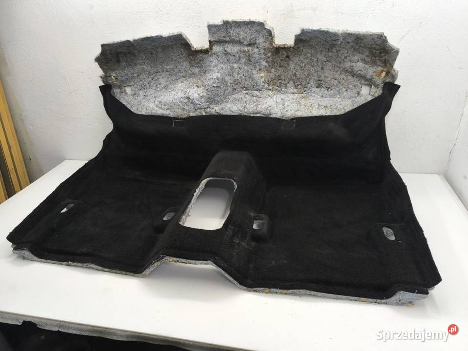 WYKŁADZINA DYWAN PODŁOGA TYŁ OPEL INSIGNIA A wielkopolskie