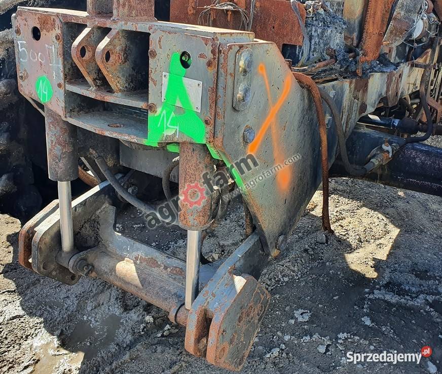 TUZ przedni podnośnik Renault Ares 556