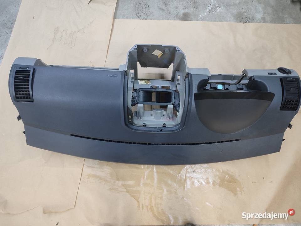 Deska rozdzielcza Polo 9N śląskie