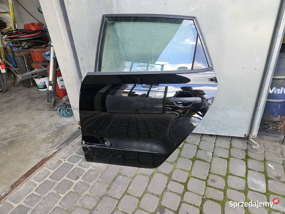 Drzwi lewy tył vw polo 6r l041 Części samochodowe lubelskie sprzedam