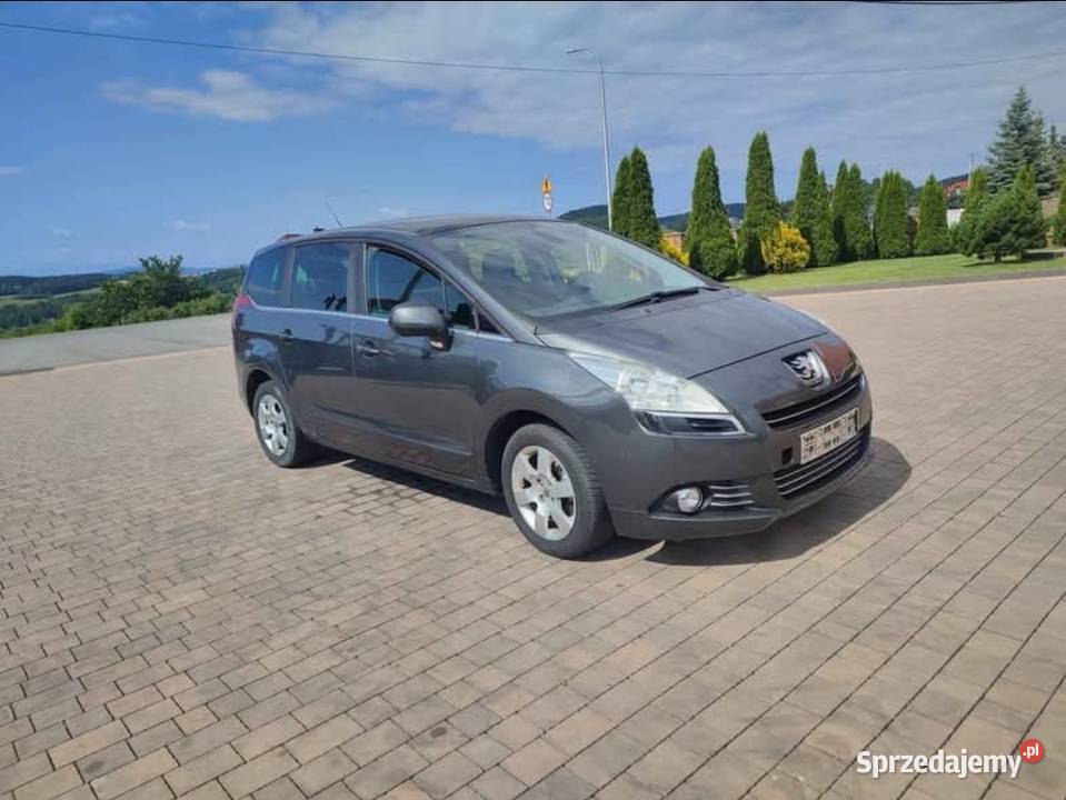 Samochód osobowy Peugeot 5008 Chełmiec