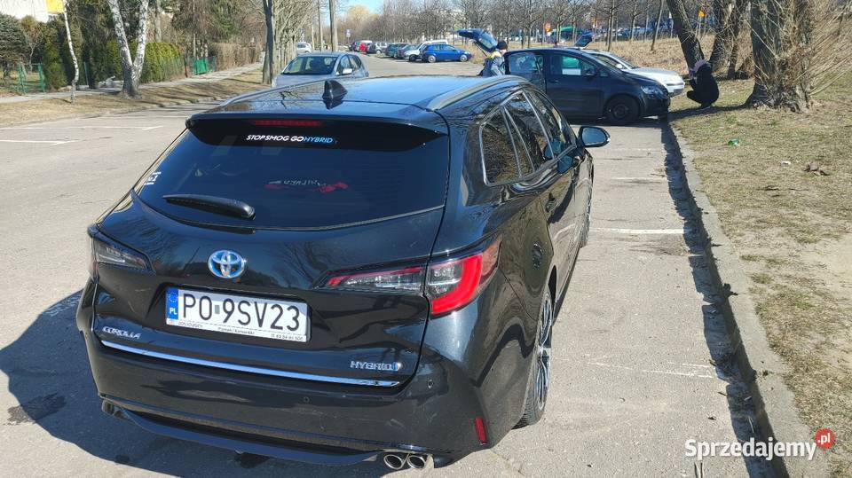 Toyota Corolla Tourning Sport 20 Hybrid 184 wielkopolskie sprzedam