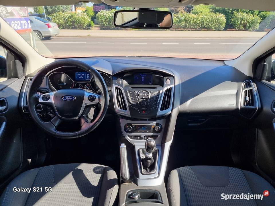 Ford Focus III 16 TDCi 105 nawigacja alufelgi relingi dachowe Płońsk sprzedam