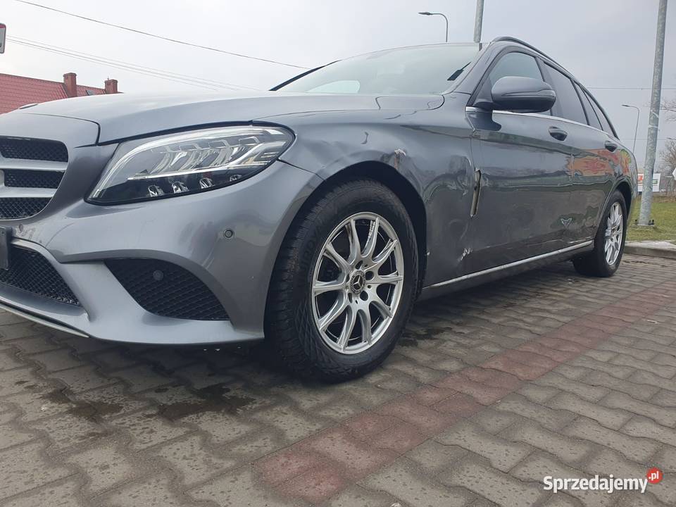 Mercedes c 180d 2019 poniżej ceny rynkowej wspomaganie kierownicy Słupsk
