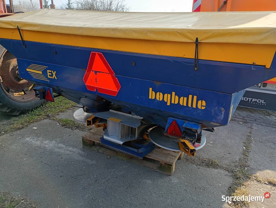 Rozsiewacz nawozów Bogballe ex 2200 Sośno sprzedam