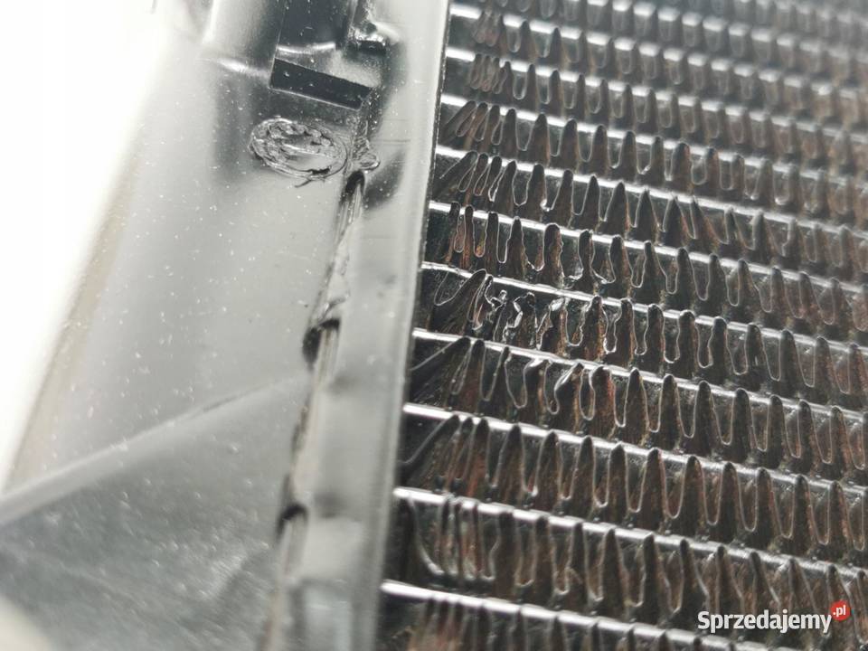 CHŁODNICA WODY VW PASSAT B3B3 92 NOWA MAGNETI sprzedam