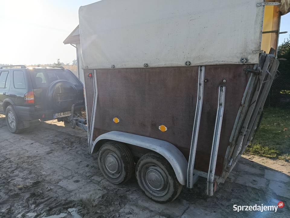 Przyczepa do przewozu koni lubelskie Radzyń Podlaski