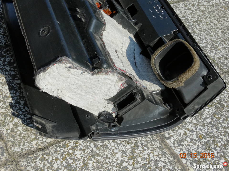 Schowek pasażera czarny Bmw e36 sedan Książenice sprzedam