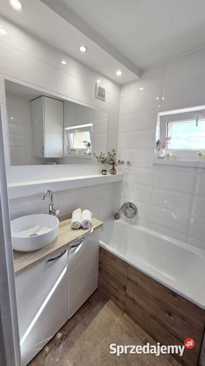3 pokoje 586 m2 Pełne wyposażenie Wchodzisz i balkon Hajnówka