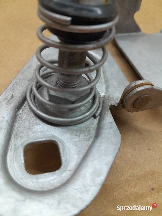 Bmw 3 E36 zamek maski osobowe Tomaszów Mazowiecki sprzedam