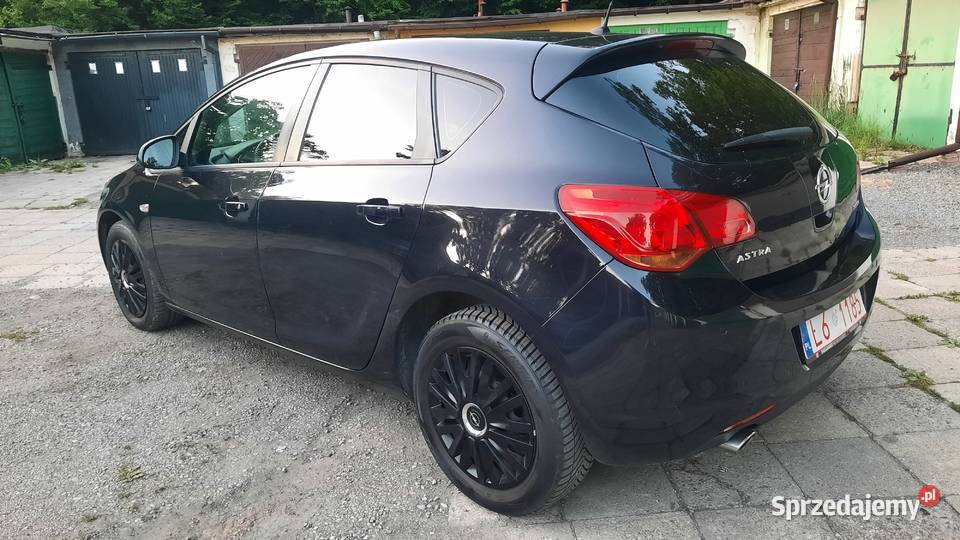 Opel Astra 14 Turbo 140 2010 r Klima Opłacona Kraśnik