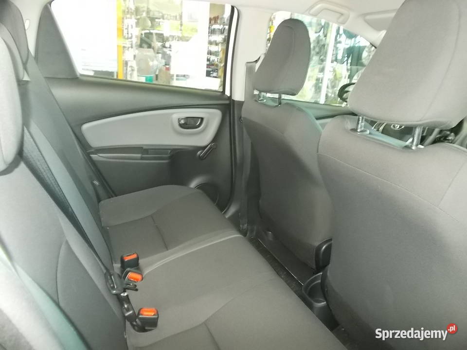 TOYOTA YARIS 15 benzynasalon Polska Dębica sprzedam