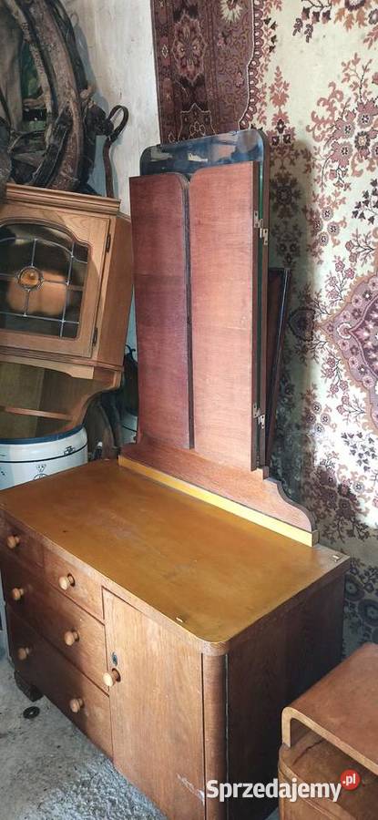 toaletka z czasów PRL łódzkie Chorzew sprzedam