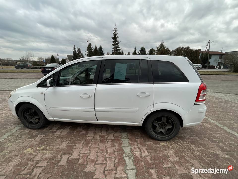 Opel zafira b 110 manualna Zafira Strzebiń
