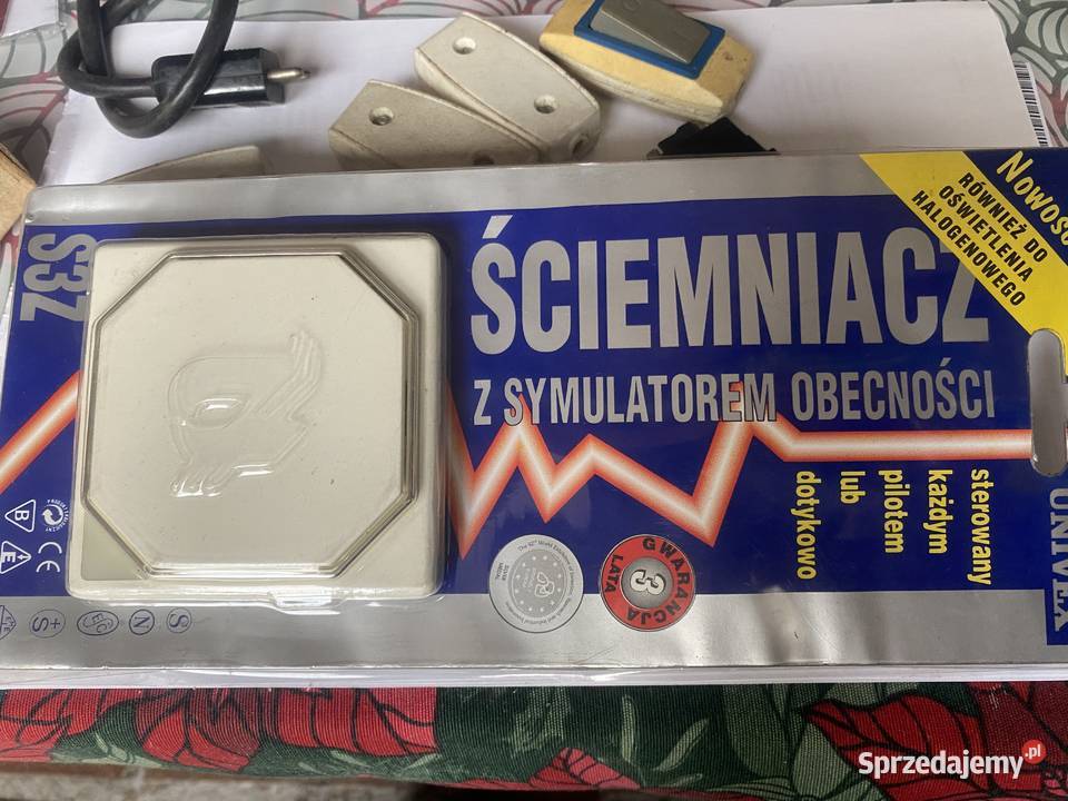 Ściemniacz z symulatorem obecności Włącznik do Zielonka