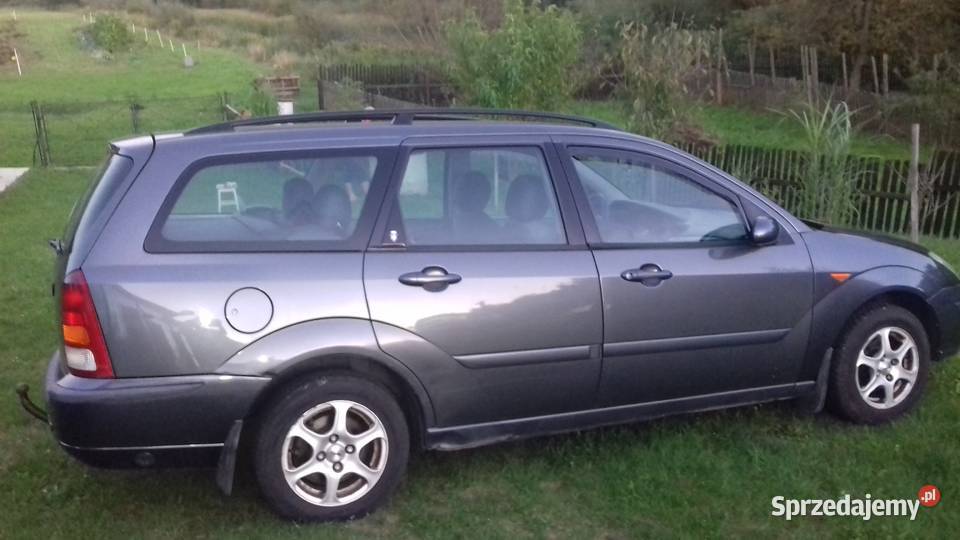 Do sprzedania Ford Focus kombi 16 z 2002 r z Jasło