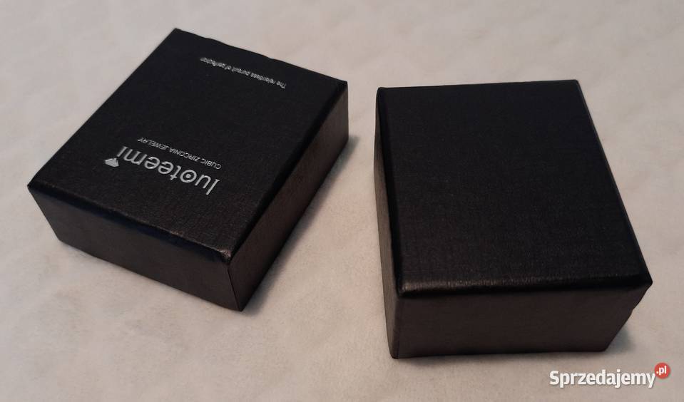 Pudełeczko na kolczyki czarne 75x63x4 Kreatywne Czeladź