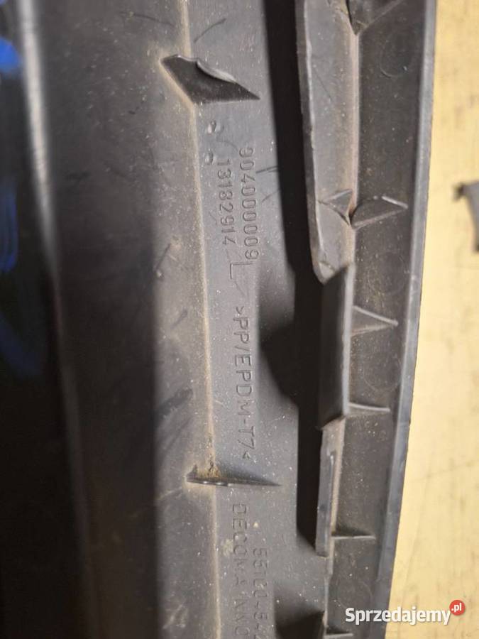 Kratka zderzaka Opel Vectra C Lifting bez Jasienica