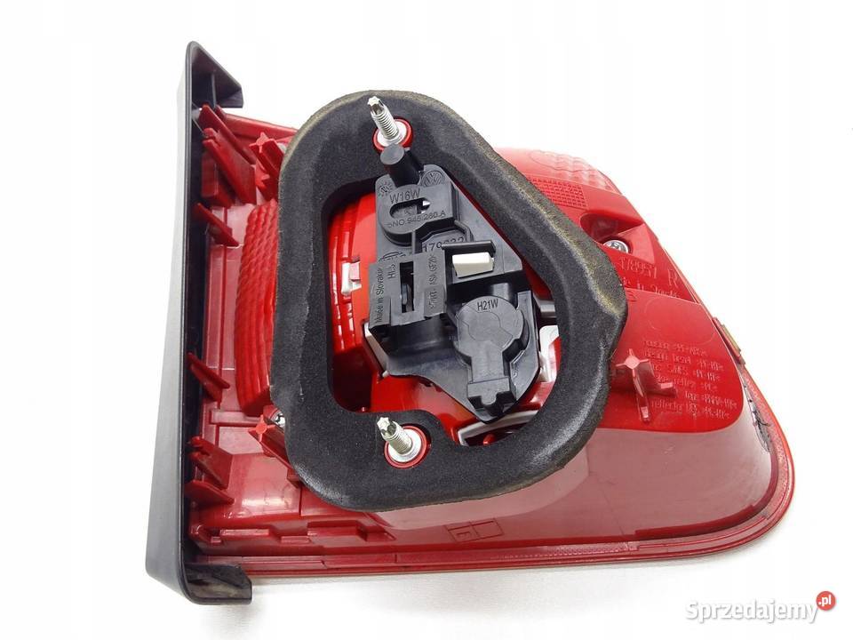 LAMPA PRAWA PRAWY TYŁ TYLNA W KLAPE VW TIGUAN I