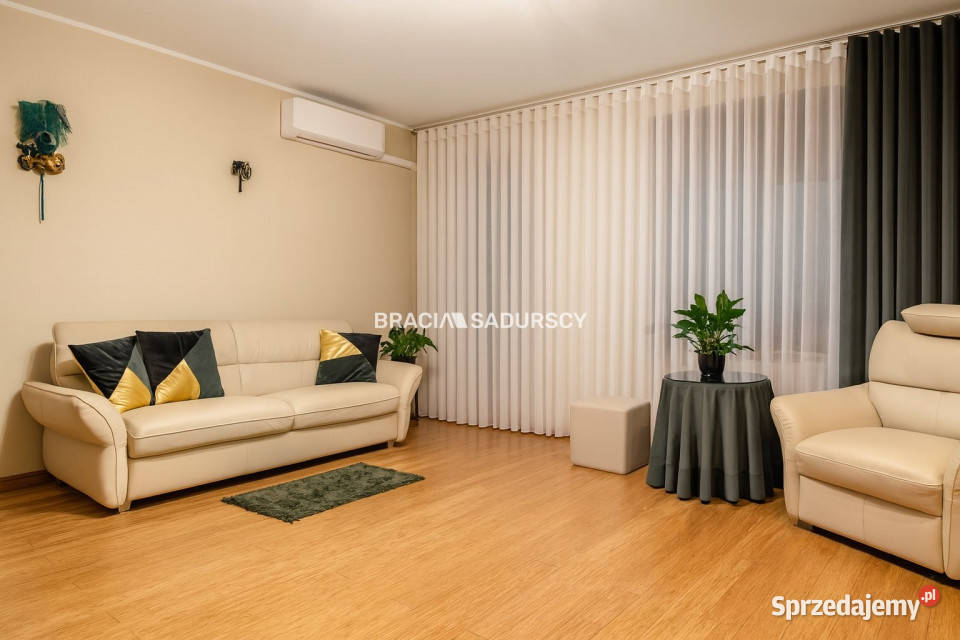 sprzedaży mieszkania 83m2 4pok Kraków Myśliwska 83m2 małopolskie