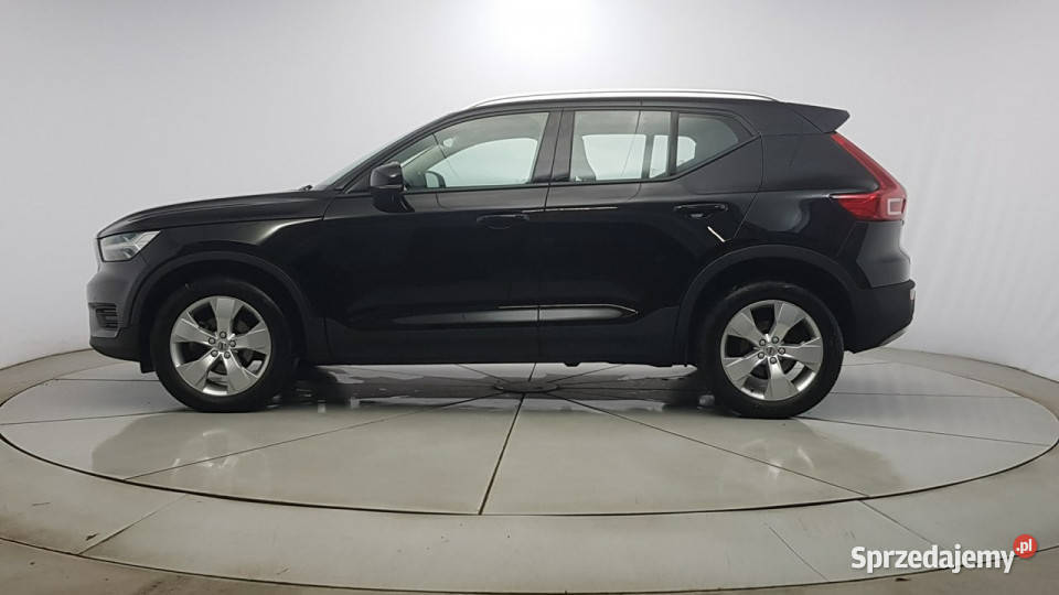 Volvo XC 40 T3 Momentum Pro Z Polskiego Salonu kurtyny powietrzne