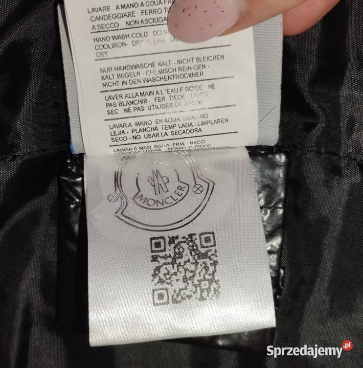 Oryginalna kurtka damska Moncler rozmiar S Kurtki i płaszcze Kwidzyn