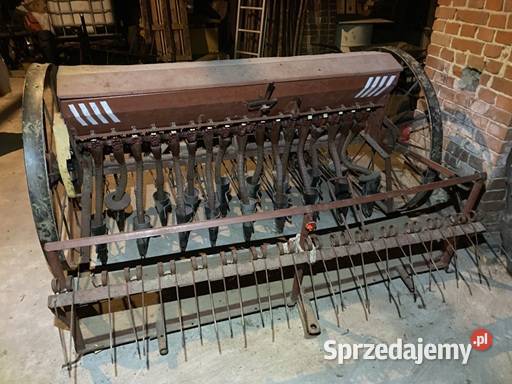 Siewnik nieuszkodzony sprzedam