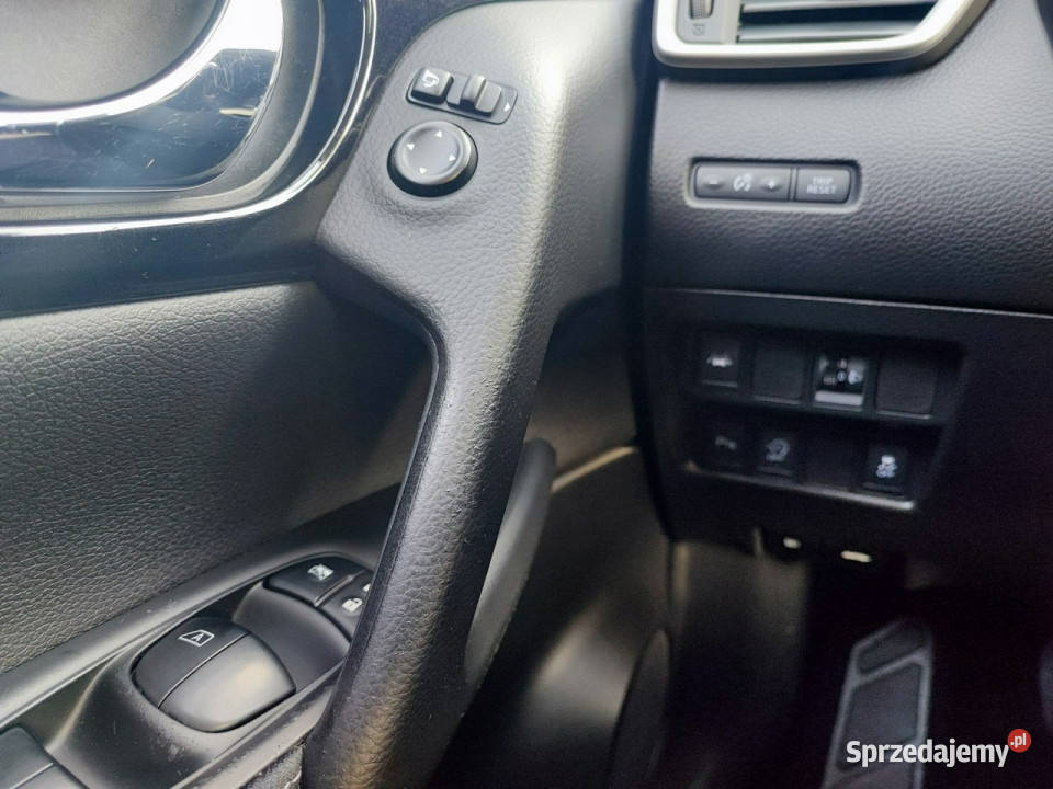 Nissan Qashqai DIGT NConnecta oryginał pełny asystent pasa ruchu Ustroń