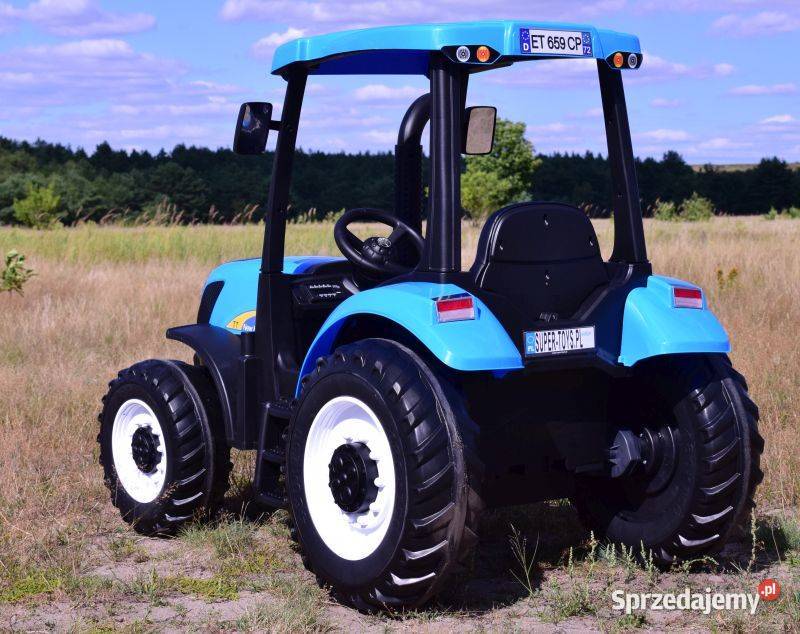 OLBRZYMI TRAKTOR HOLLAND T7 NA AKUMULATOR A011 Toruń