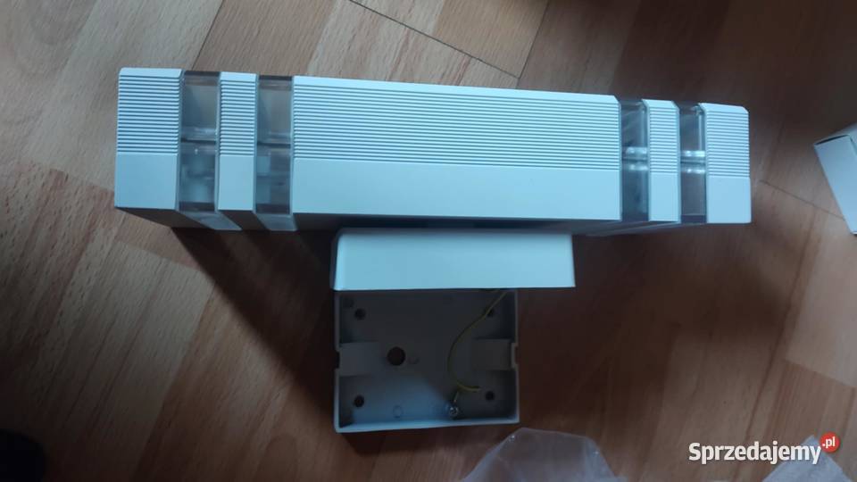 Lampa elewacyjna zewnętrzna kinkiet LED biała Książ Wielkopolski sprzedam