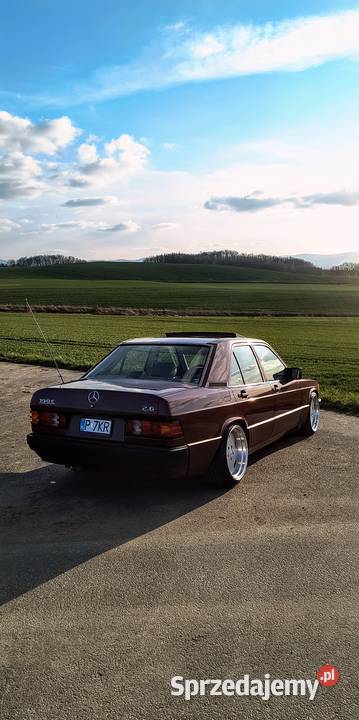 Mercedes 190E w201 26 R6 Wyposażenie FULL Motoryzacja Dzierżoniów