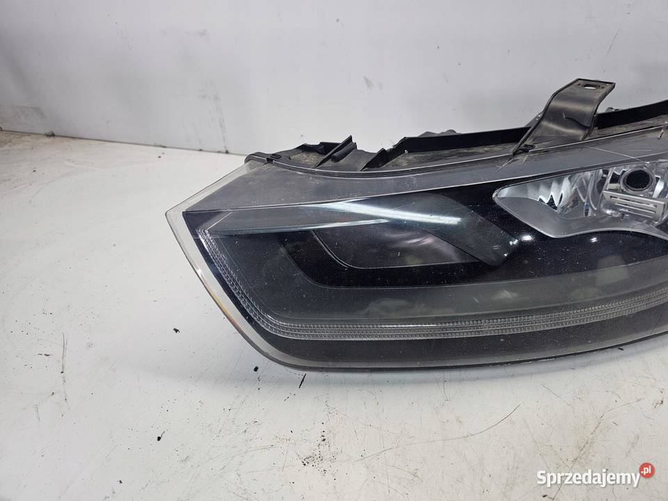 REFLEKTOR LEWY ZWYKŁY AUDI Q3 8U 8U0941003N śląskie Przystajń sprzedam