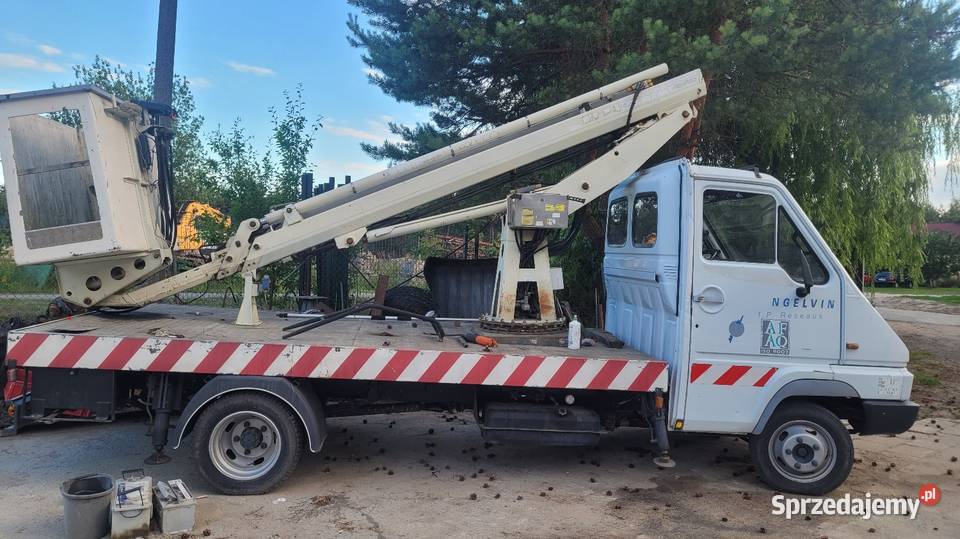 Podnośnik koszowy zwyzka bizzocchi 14 metrow Rok produkcji 1995 Tomaszów Lubelski sprzedam