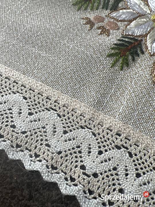 Bieżnik ręcznie haftowany rękodzieło Wyposażenie wnętrz Zabrze