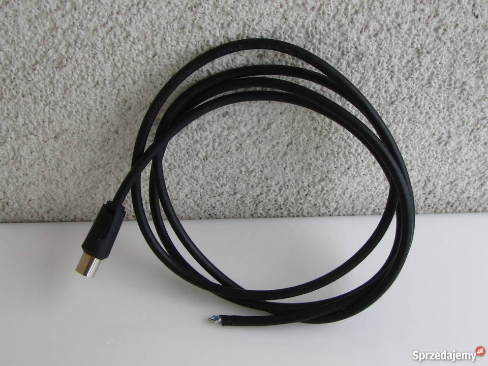 Kabel antenowy z wtyczką męską czarny długość Olecko