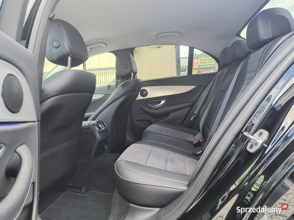 Mercedes E 220 Radar HeadUp Bezwypadkowy 4Matic autoalarm sprzedam