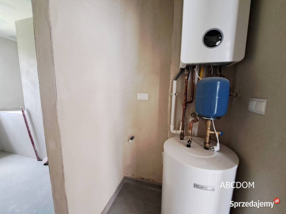 Rybnamieszkanie 4 pokoje ogródek 375m2 Rybna sprzedam
