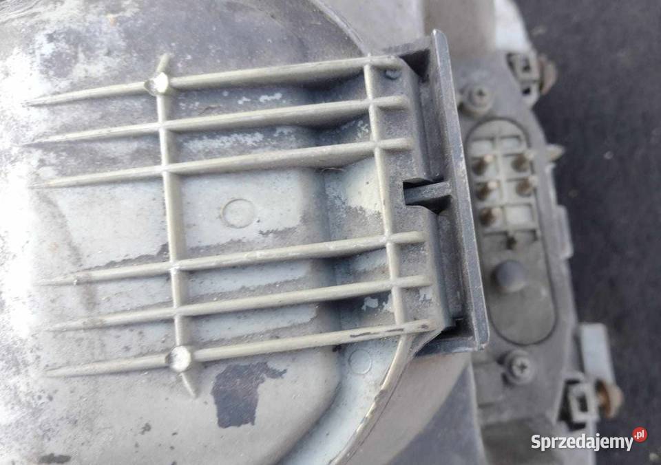 MercedesBenz W123 1980 Lampa przednia lewa Bosch Łagiewniki