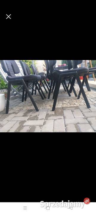 Osiem szwajcarskich dizajnerskich krzeseł firmy wielkopolskie Kępno sprzedam