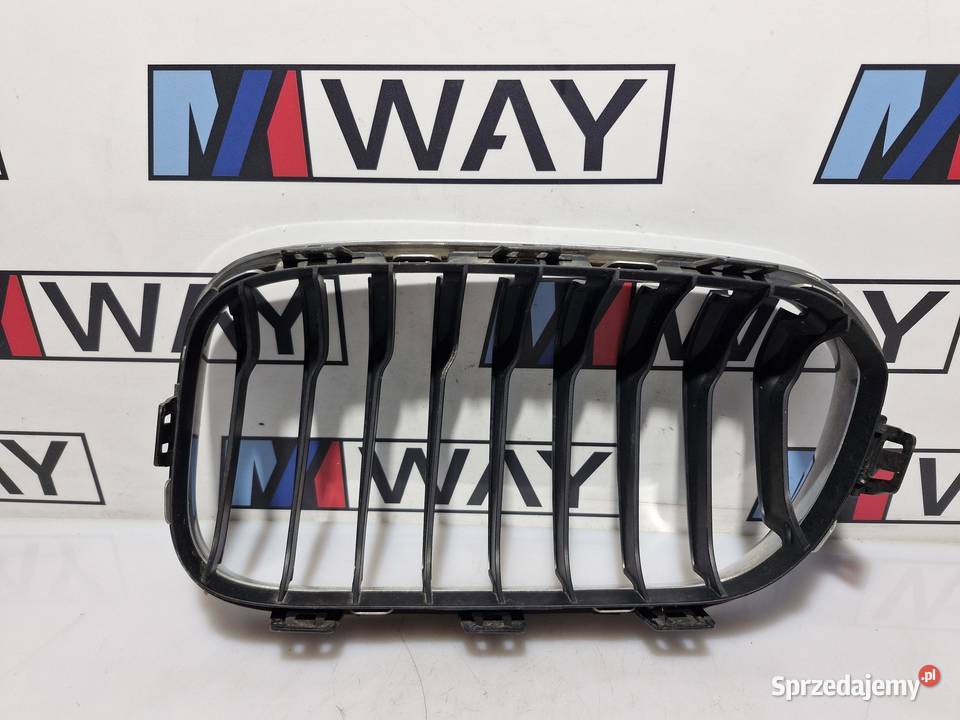 BMW F20 F21 GRILL ATRAPA NERKA PRAWA RYGINAŁ
