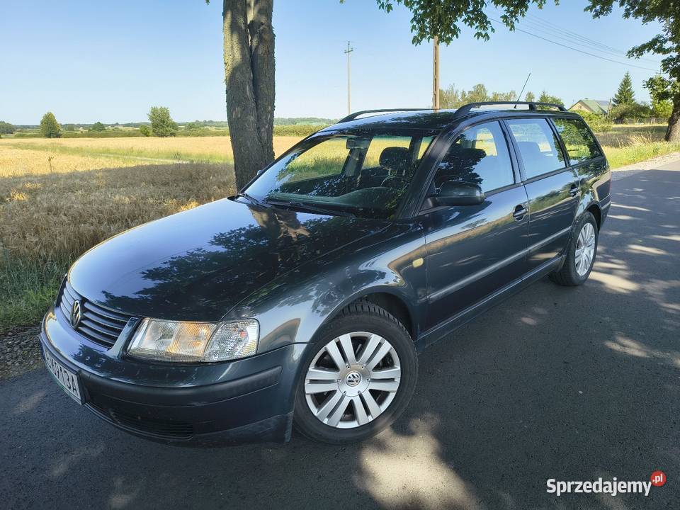Passat B5 1999r 23 vr5 LPG stan oryginał sprawny Kombi Leśna Podlaska sprzedam