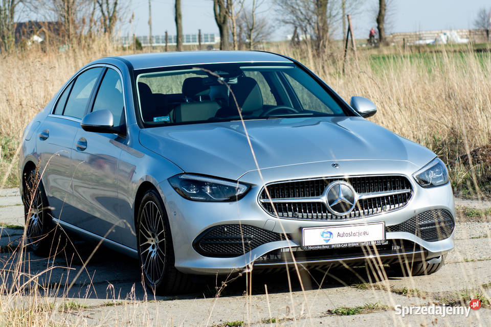 Mercedes C klasa wynajem z wykupem w kwocie 4990 Rok produkcji 2025 Klasa C