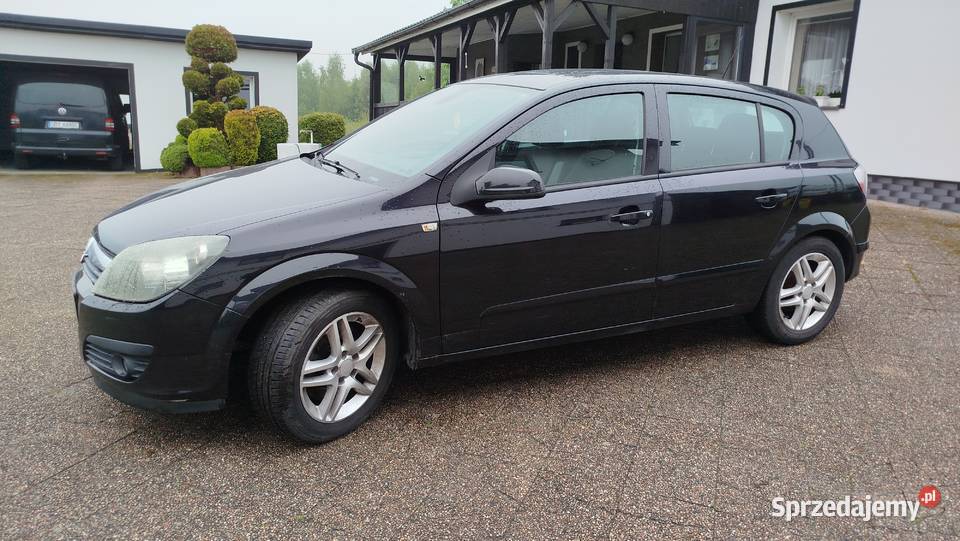 Opel Astra 19 CDTI 150 9 Lat w Jednych Rękach lakier metallic pomorskie Bytów